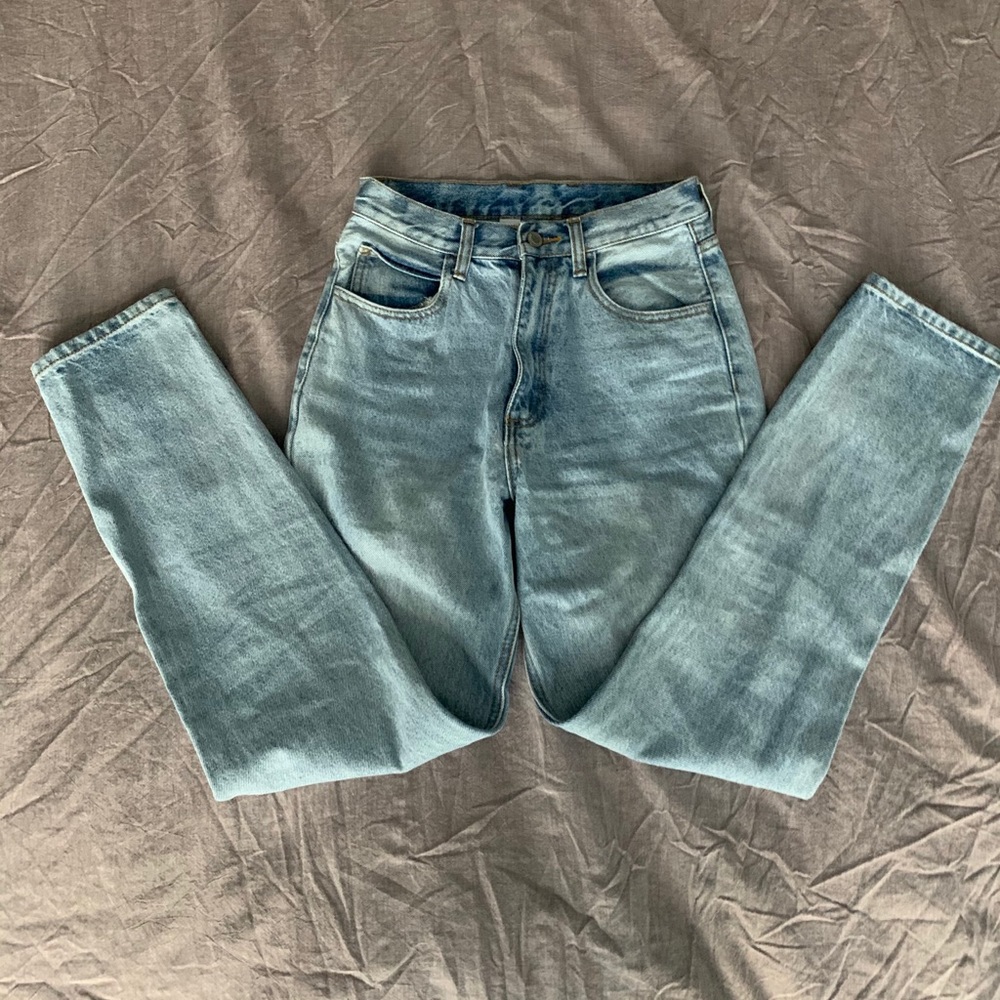 brandy melville mom jeans